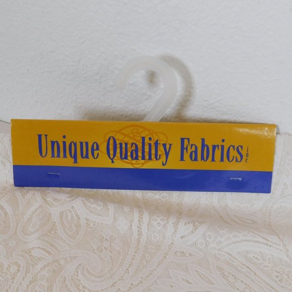 White Lace Fabric Samples 9 Pieces Unique Quality Fabrics Inc Polyester 24.75x14 - Picture 2 of 8